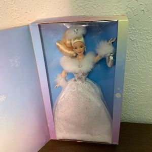 Barbie 2002 Winter's Reflection Doll